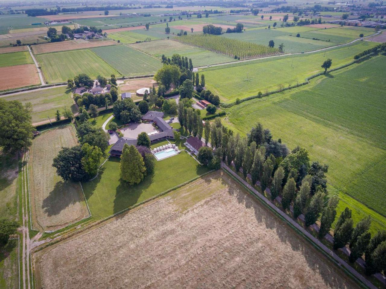 Agriturismo Tenuta "Il Cigno" Villanterio Exterior foto